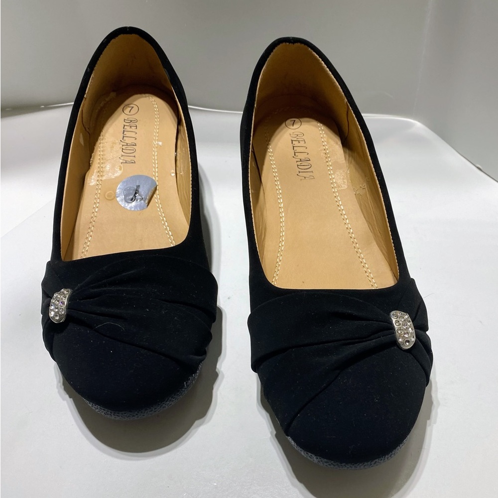 Belladia women’s Black dress shoes with rhinestones on top size 7 New - Picture 4 of 10